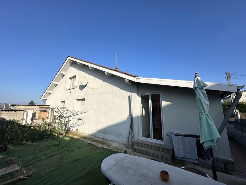 Maison - 136 m² - 5 pièces