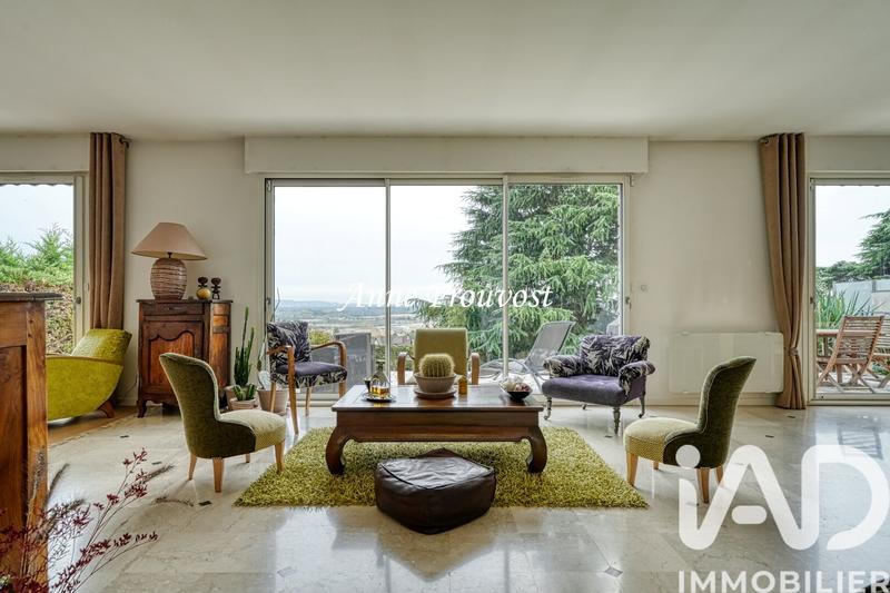 Maison - 173 m² - 7 pièces