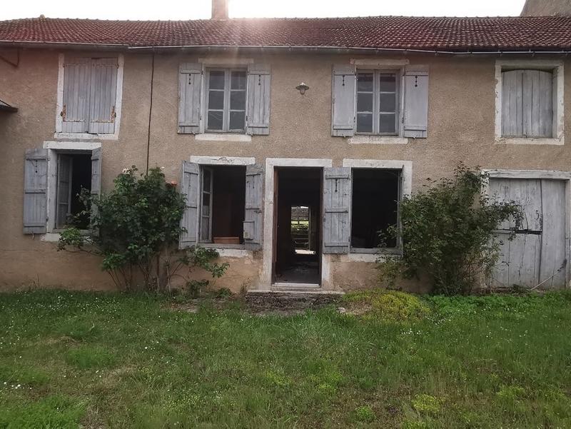 Maison - 300 m² - 4 pièces