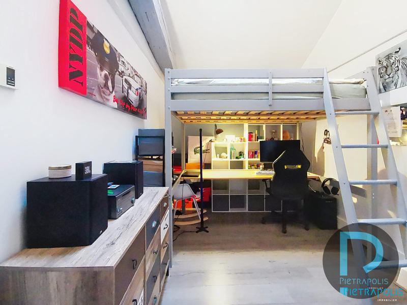 Appartement - 91 m² - 3 pièces