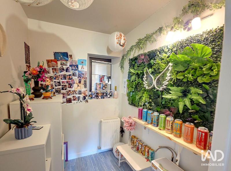 Maison - 270 m² - 5 pièces