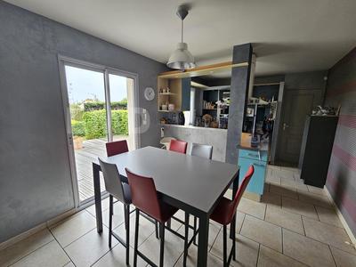 Maison contemporaine - 138 m² - 6 pièces