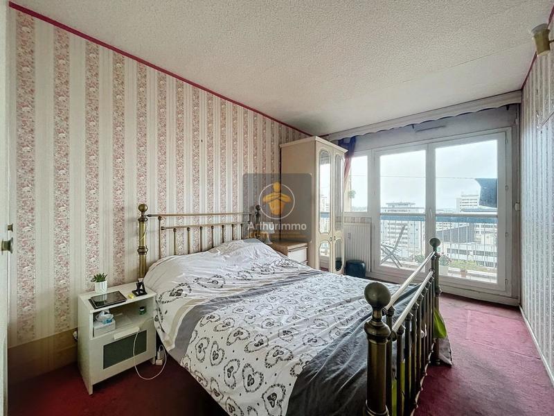 Appartement - 85 m² - 4 pièces