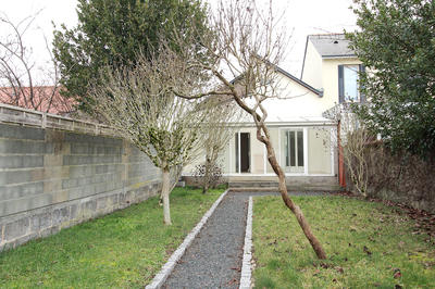 Maison - 74 m² - 4 pièces