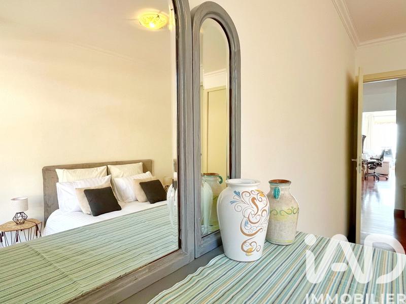 Appartement - 64 m² - 2 pièces