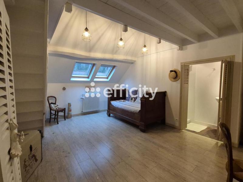 Longère - 197 m² - 8 pièces