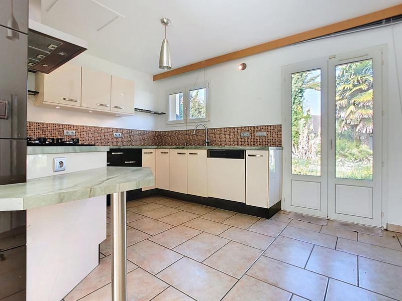 Maison - 150 m² - 6 pièces