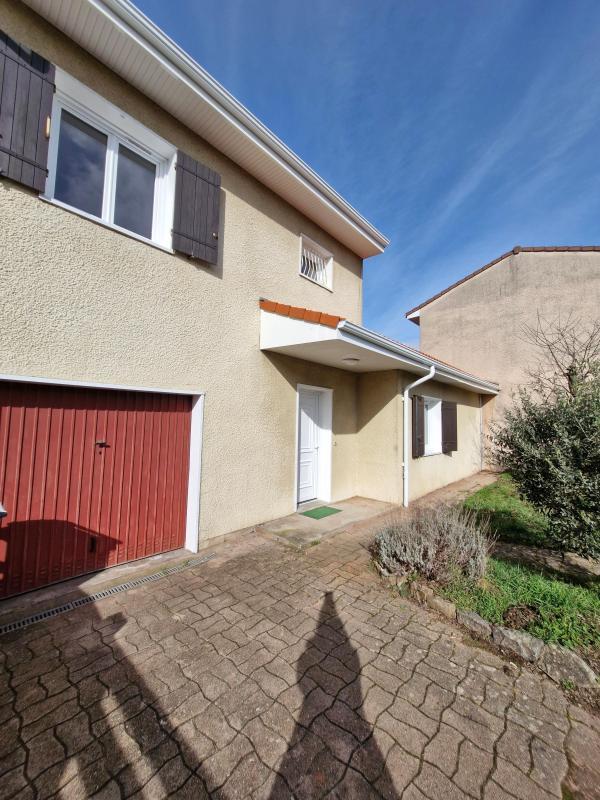 Maison - 96 m² - 4 pièces