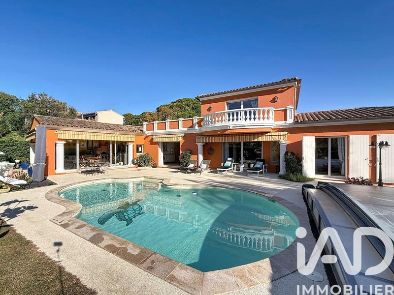 Maison - 178 m² - 4 pièces