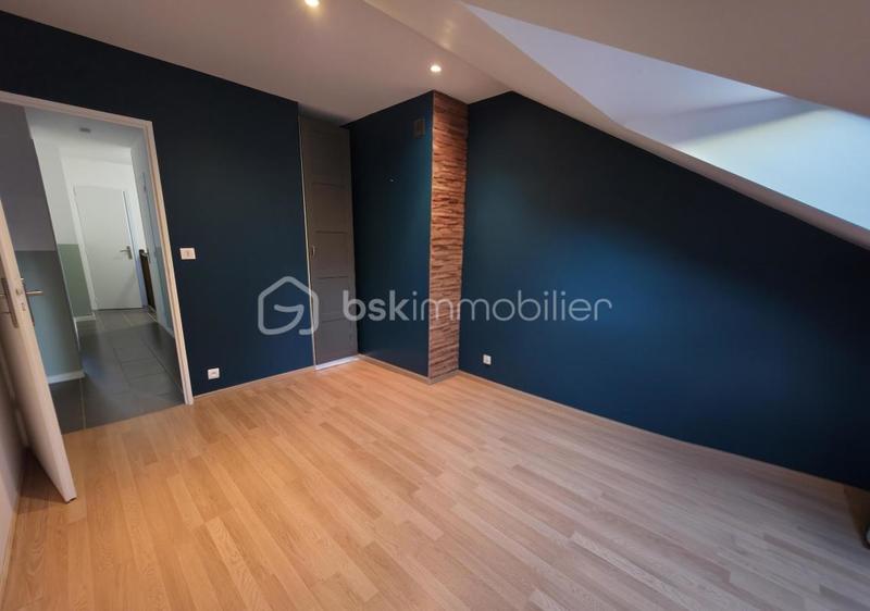 Maison - 105 m² - 4 pièces