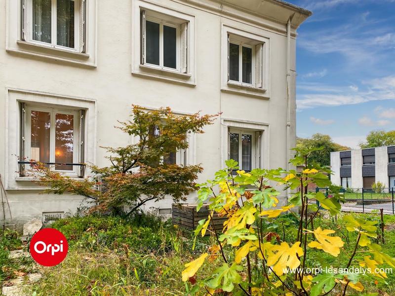 Maison - 186 m² - 7 pièces