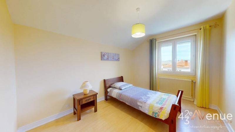 Maison - 186 m² - 8 pièces