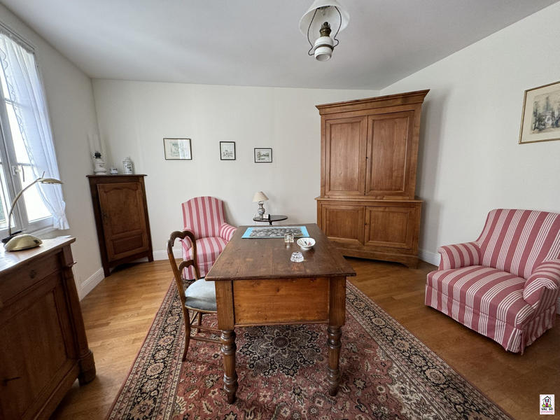 Maison ancienne - 160 m² - 7 pièces