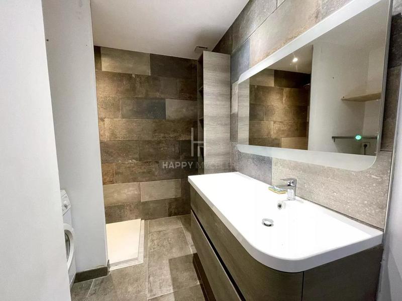 Appartement - 75 m² - 4 pièces