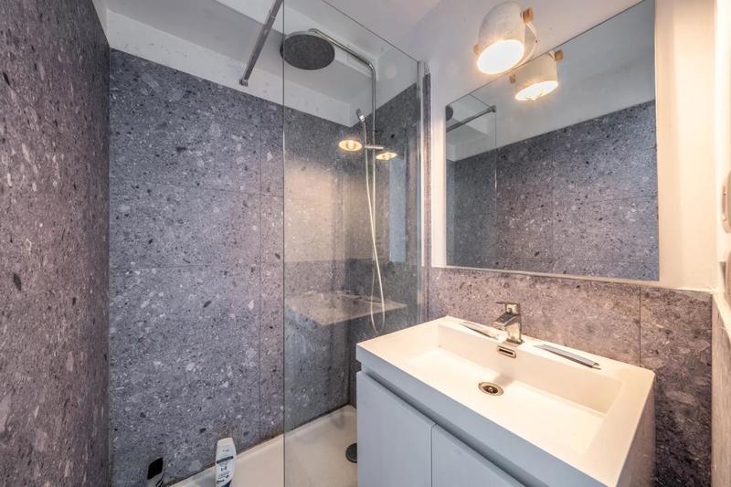 Appartement - 80 m² - 5 pièces