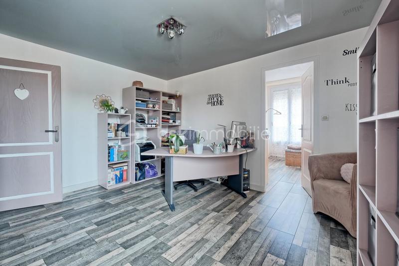 Demeure - 165 m² - 7 pièces