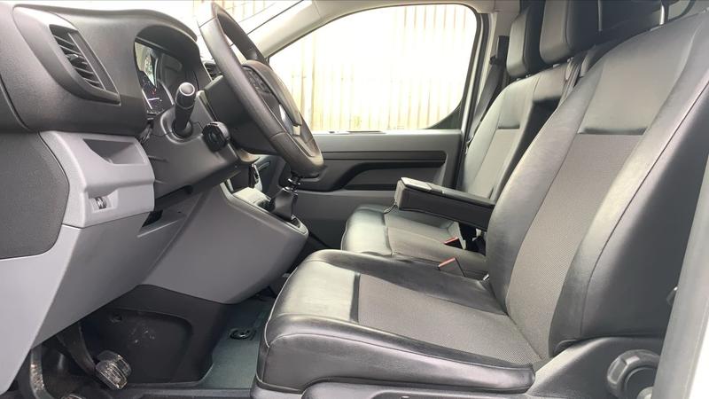 Peugeot Expert Compact 1.6 BlueHDi 115 Premium Pack