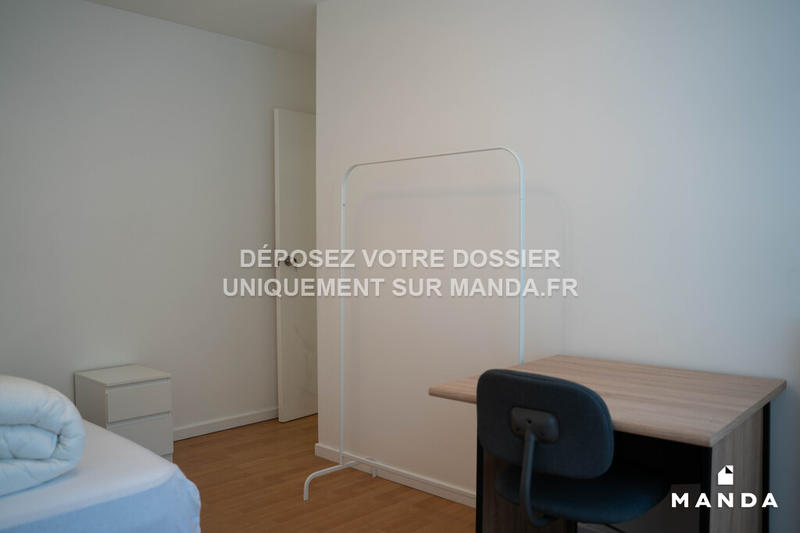 Chambre - 10 m² - 4 pièces