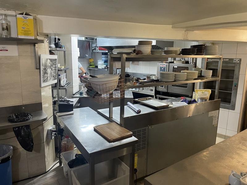 Fonds de commerce - Hôtellerie / Restauration - 150 m²