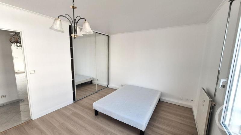 Appartement - 80 m² - 3 pièces