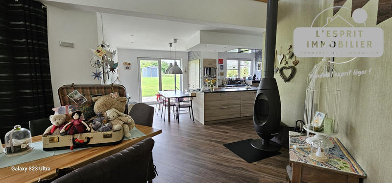 Villa - 225 m² - 6 pièces