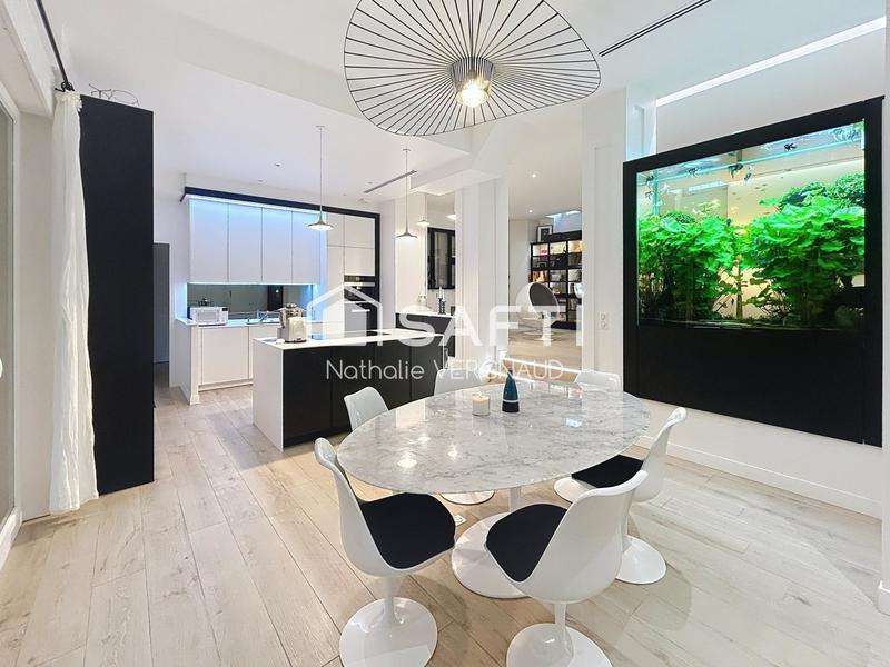 Appartement - 140 m² - 5 pièces