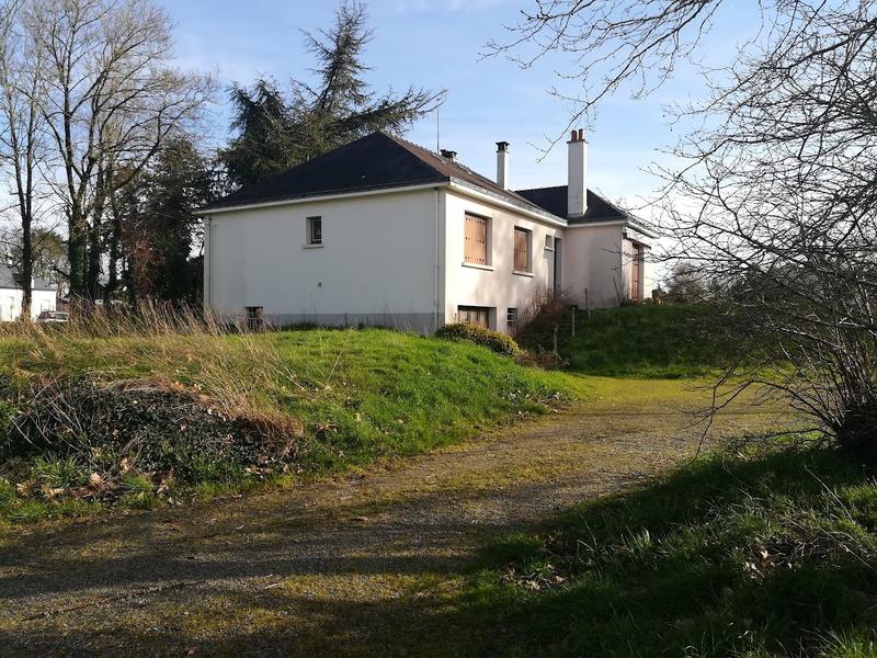 Maison - 117 m² - 8 pièces