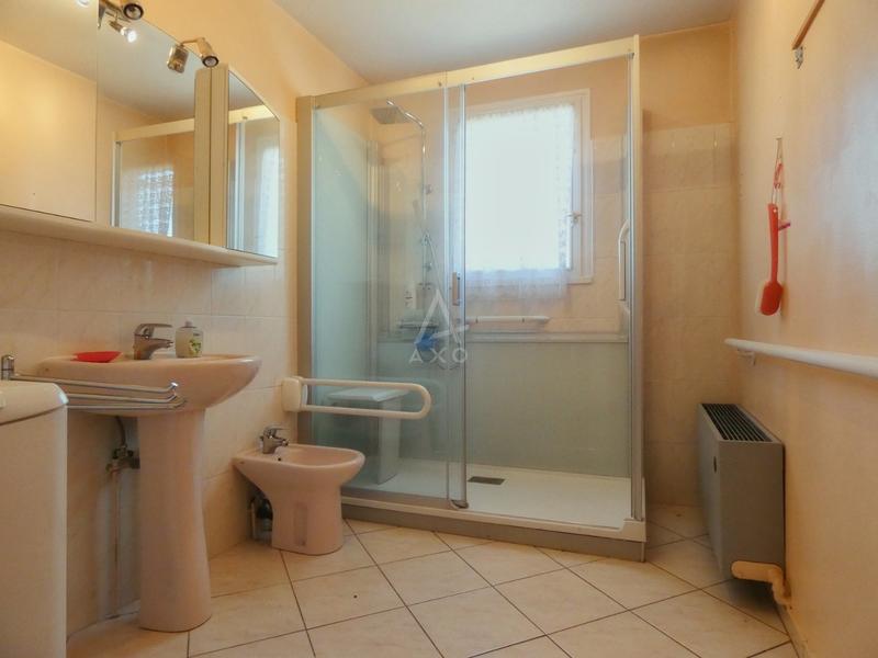 Maison - 175 m² - 8 pièces