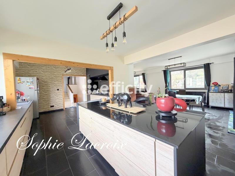 Villa - 173 m² - 7 pièces