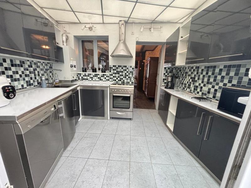 Maison - 100 m² - 5 pièces