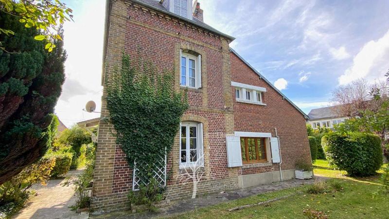 Maison - 160 m² - 8 pièces