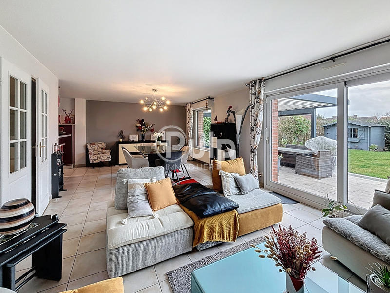 Maison - 105 m² - 5 pièces