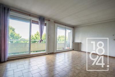 Appartement - 63 m² - 4 pièces