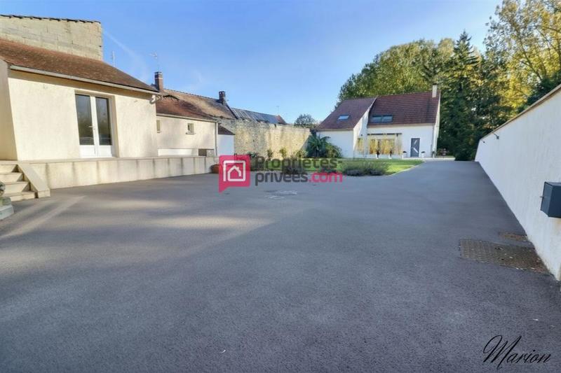 Maison - 160 m² - 7 pièces