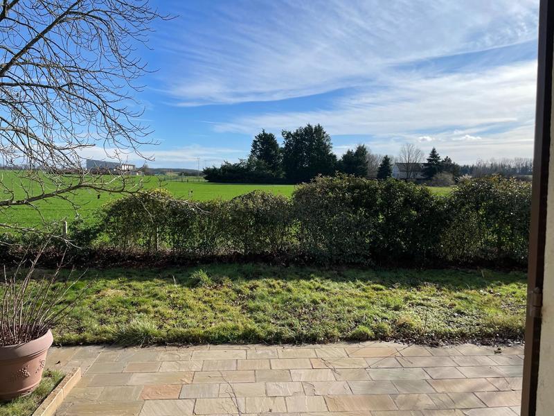 Maison - 220 m² - 8 pièces