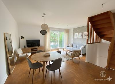 Maison - 90 m² - 5 pièces