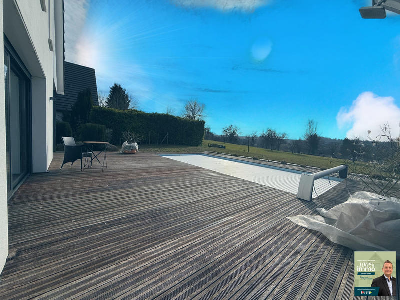 Maison - 152 m² - 6 pièces