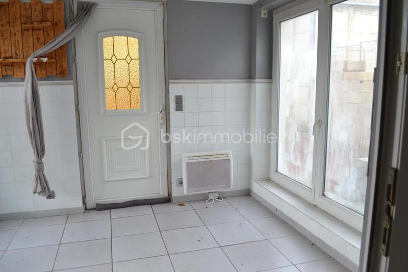 Maison - 100 m² - 6 pièces