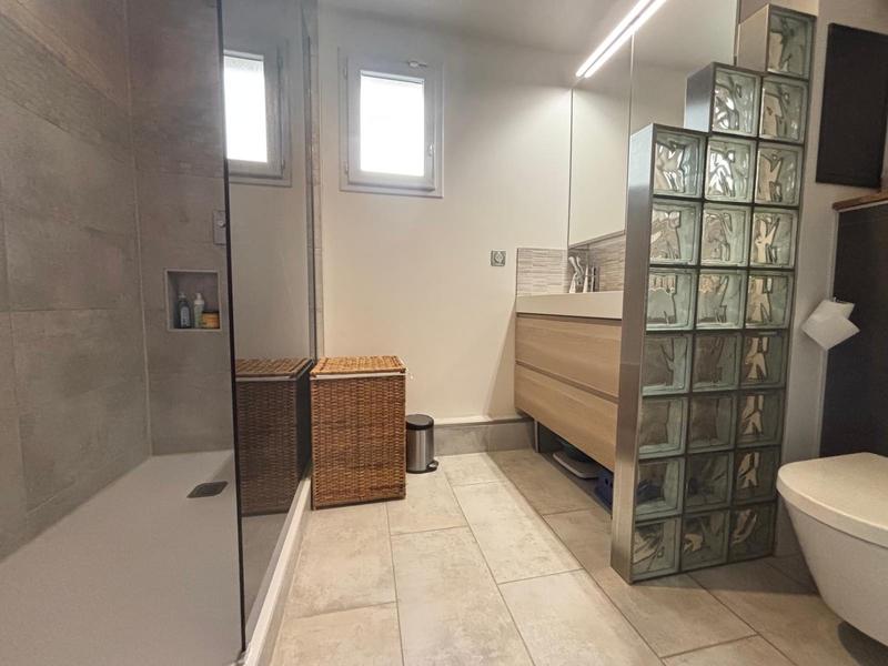 Maison - 114 m² - 6 pièces