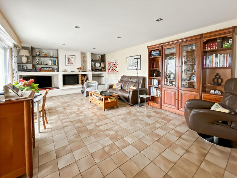 Maison - 138 m² - 6 pièces