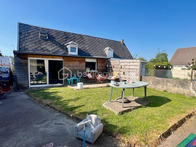 Maison - 88 m² - 3 pièces