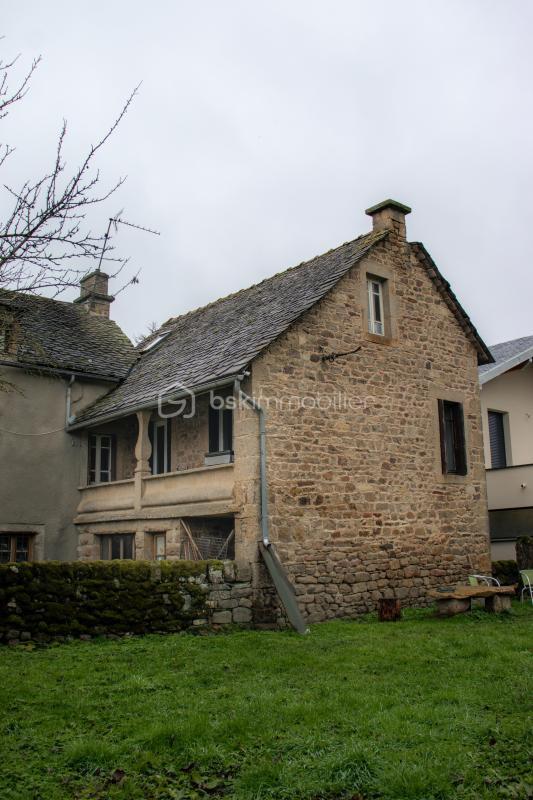 Maison en pierre - 101 m² - 5 pièces