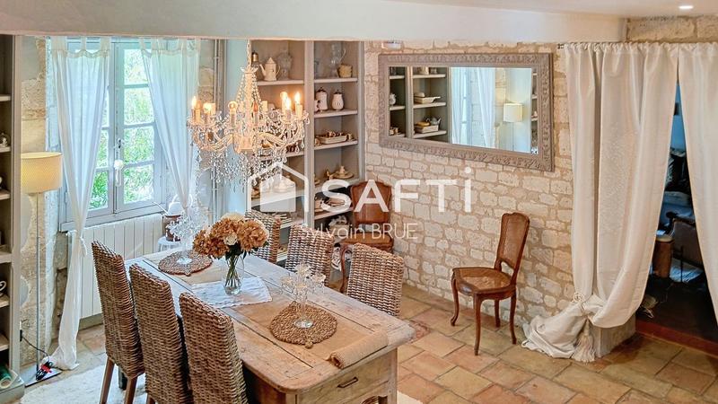 Bastide - 198 m² - 8 pièces