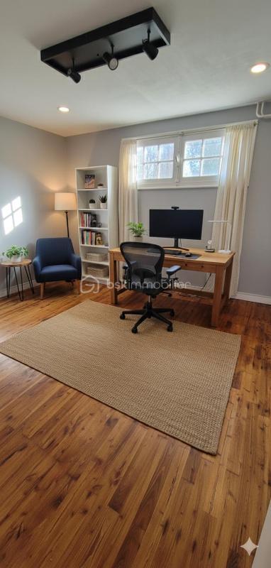 Demeure - 90 m² - 6 pièces