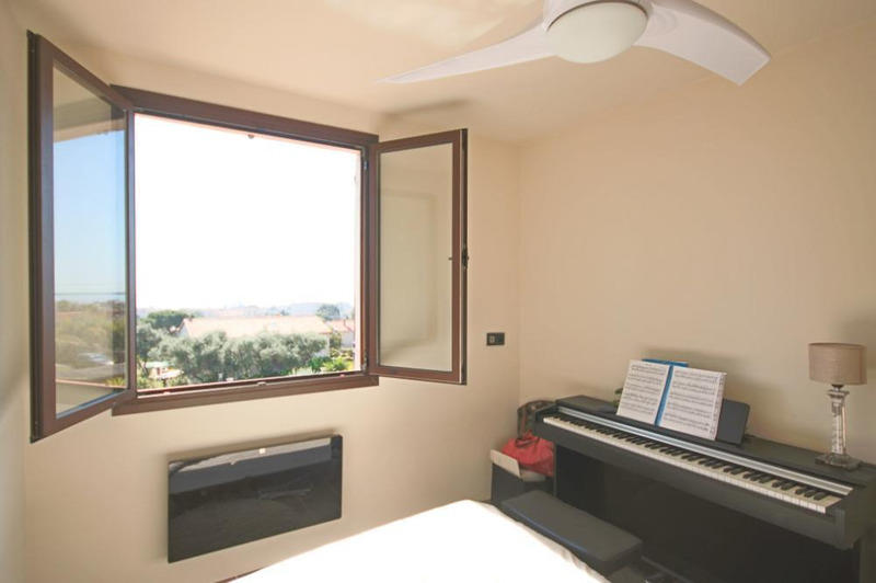 Villa - 250 m² - 6 pièces