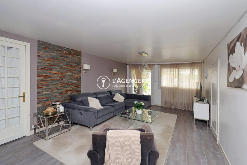 Maison - 150 m² - 5 pièces