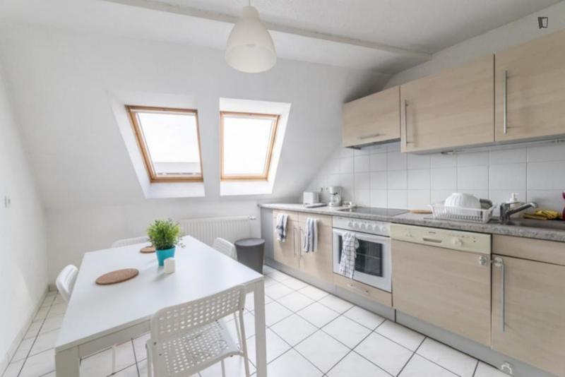 Chambre - 17 m² - 4 pièces