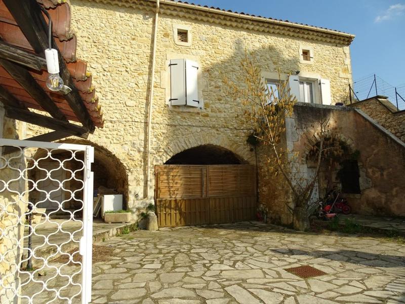 Maison de village - 225 m² - 12 pièces