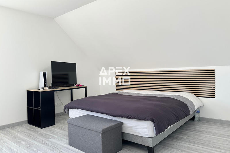 Maison - 170 m² - 5 pièces