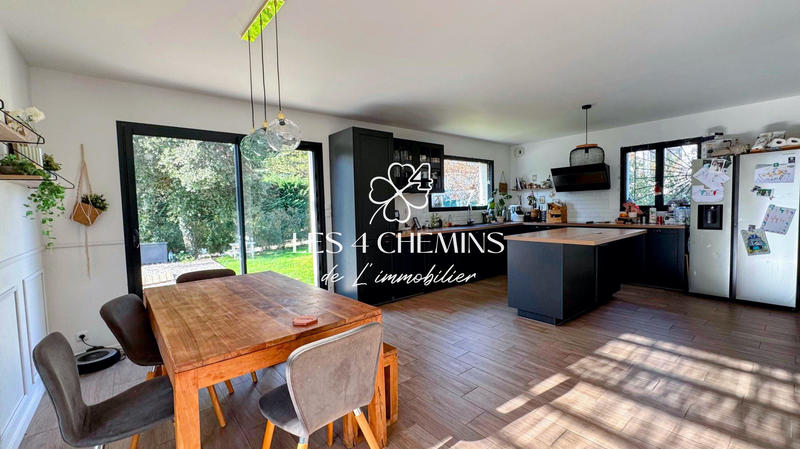 Villa - 110 m² - 4 pièces